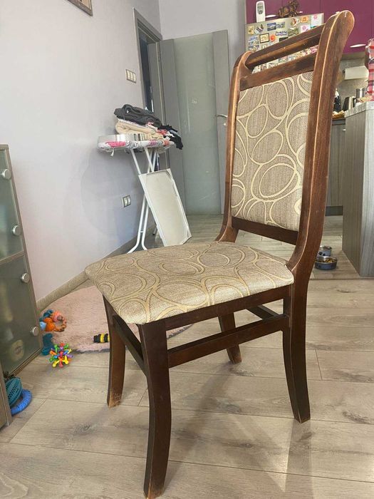 Намалени!!!Трапезна маса,холна маса и столове