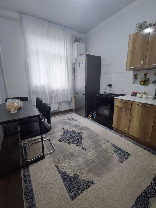 Продам 2 ком Карасу №U52