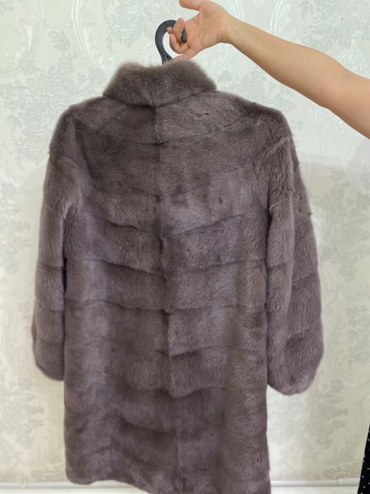 Продается Шуба, натрульный мех