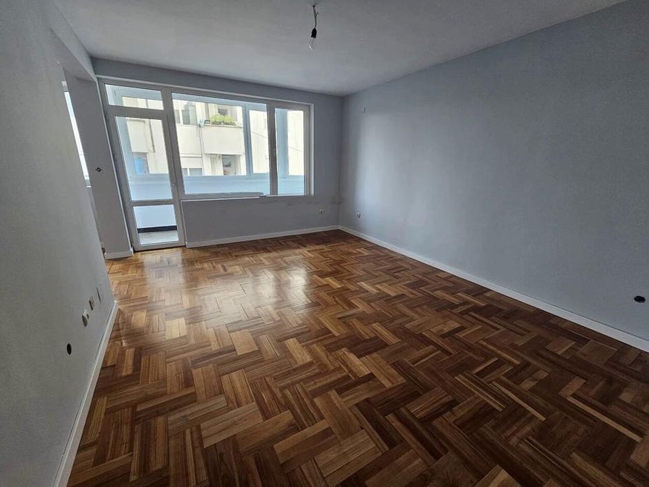 Тристаен, под наем, ж.к Витоша