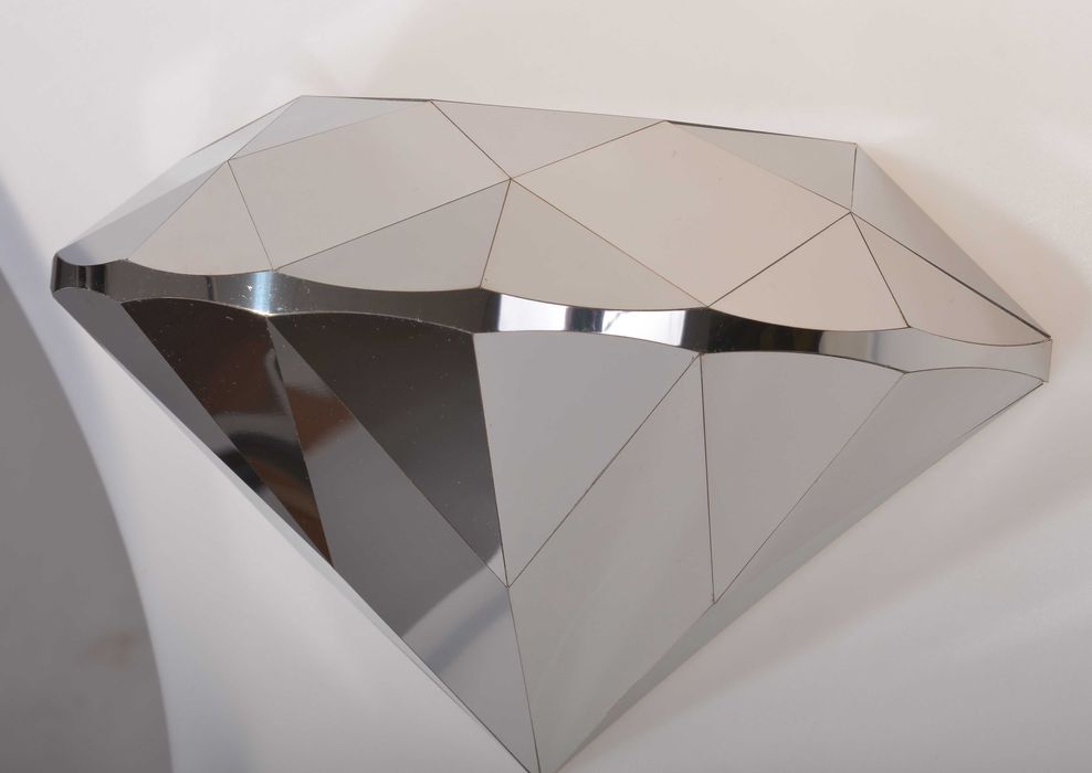 Оригинални табели и лога за вашия бизнес