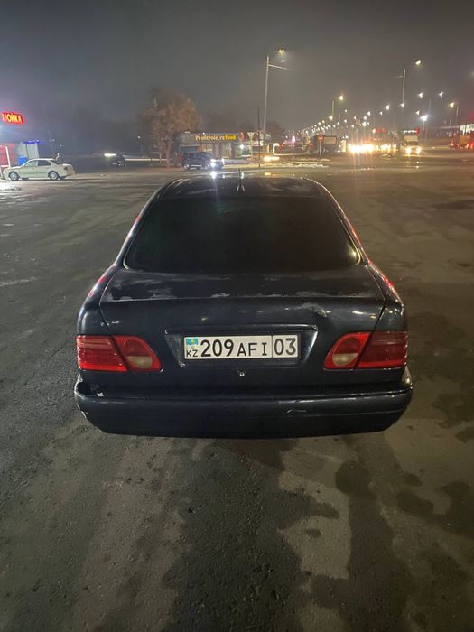 Мерседес 210 срочно