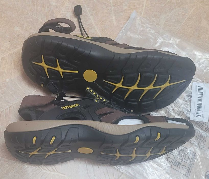 Сандалии кожаные