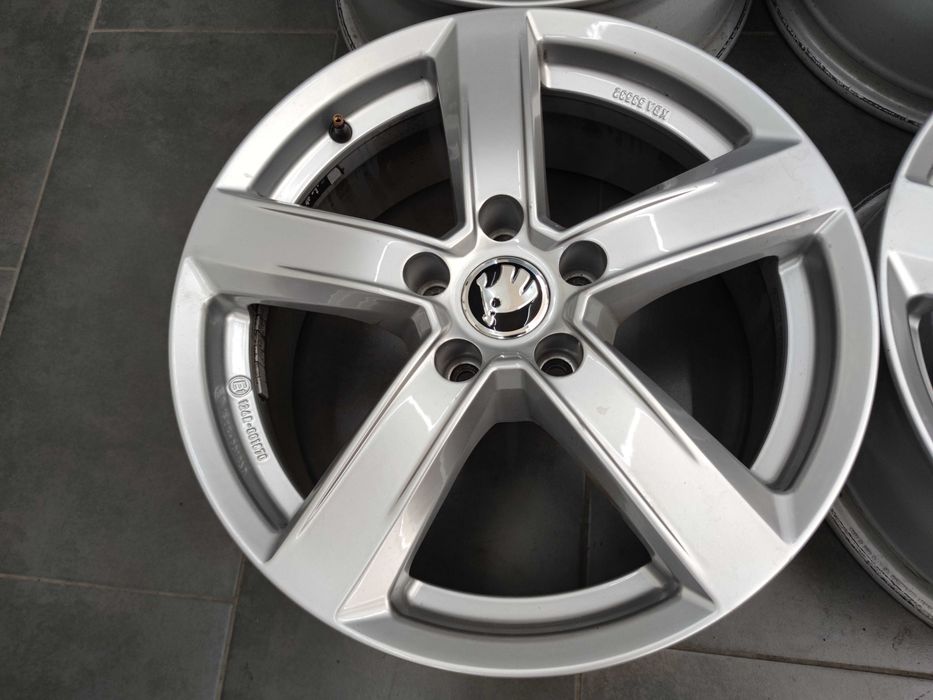Джанти 17 - Skoda - 280€