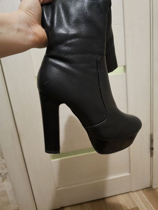 Сапоги новые, описание в объявлении