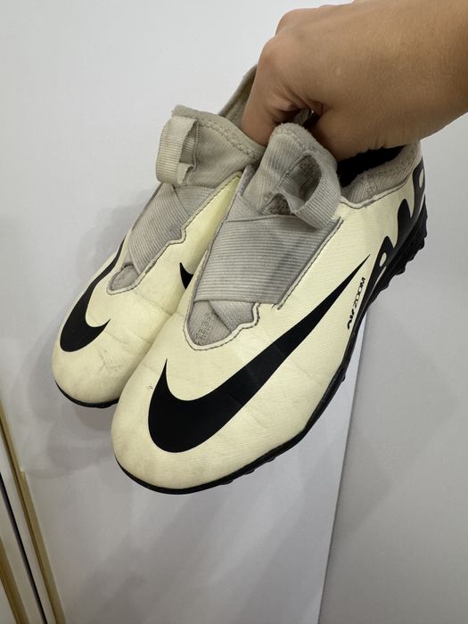 Сороконожки футбольная обувь