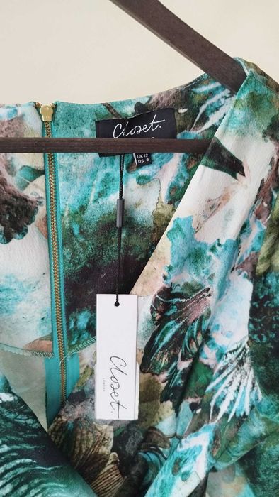 Нова оригинална  рокля  CLOSET LONDON
