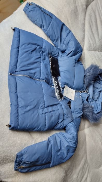 Ново дамско яке .