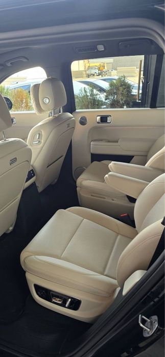 Li 9 sotiladi 700km probeg oq salon