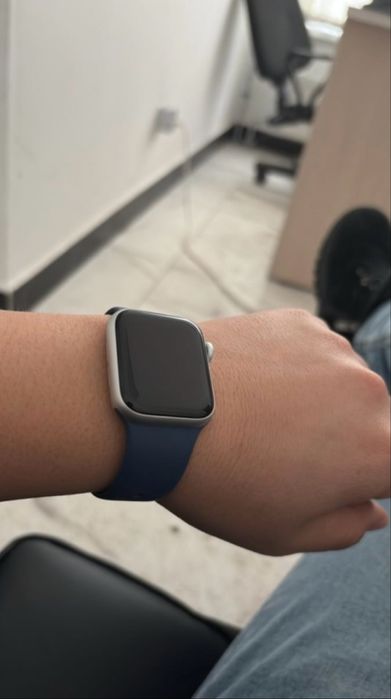 Часы apple watch se 44mm