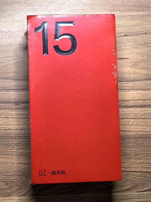OnePlus 15 16/512GB NOU cu OXYGEN OS