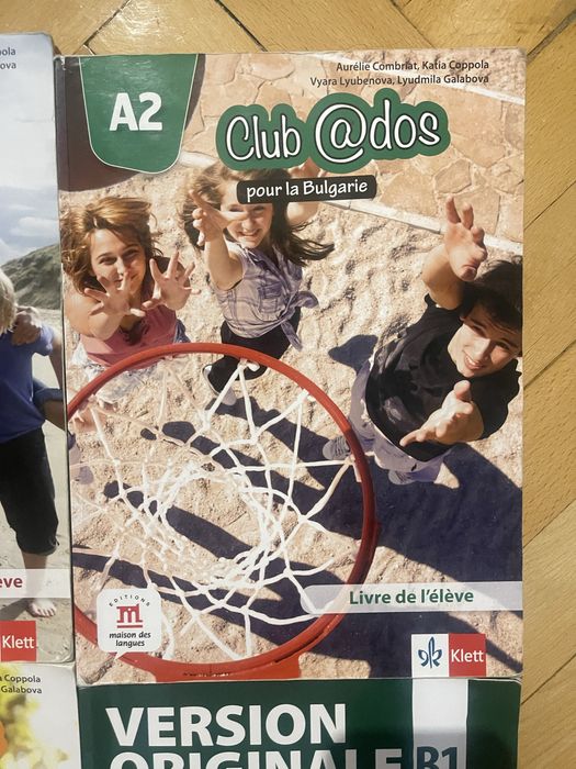 Учебници по фенски език Club Ados, Version Originale