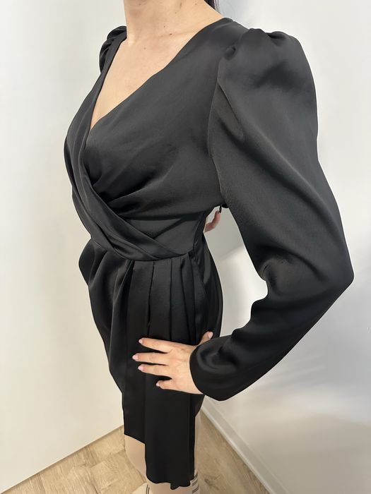 Черна рокля River Island