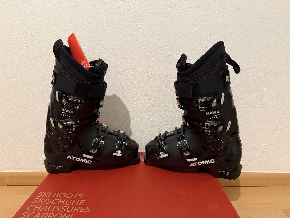 Clapari ski schi NOI Atomic HAWX ULTRA 2025 EUR:41 mondo 26,5 flex:95