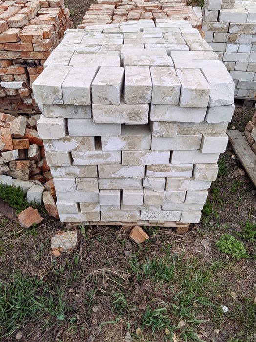 Продам кирпич б/у