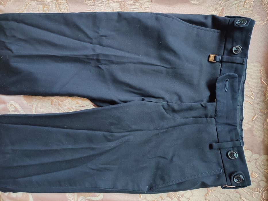 школьная рубашка и брюки