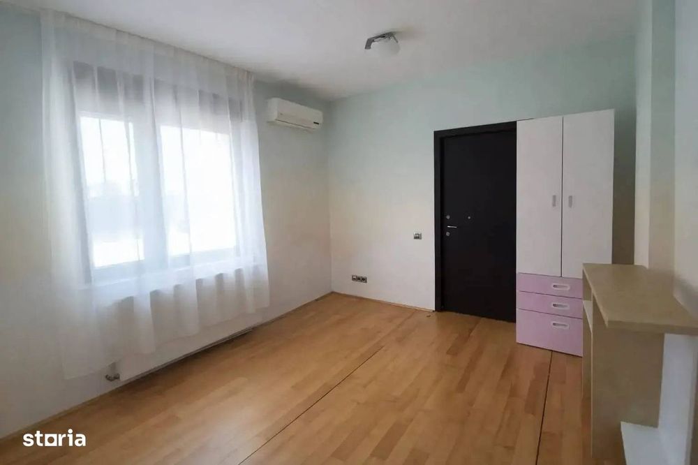 Vilă modernă 5 camere | Pipera | Spații generoase | Curte proprie
