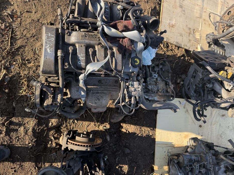 Двигатель на Mazda cronos 2.0 литра FS трамблерный