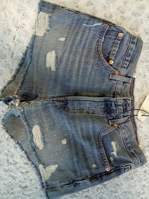 Чисто нови къси дънки