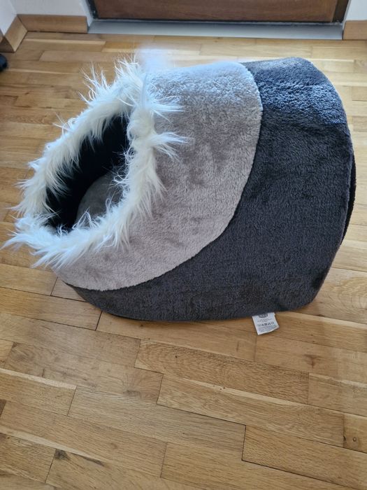 Легло за котка / малко куче