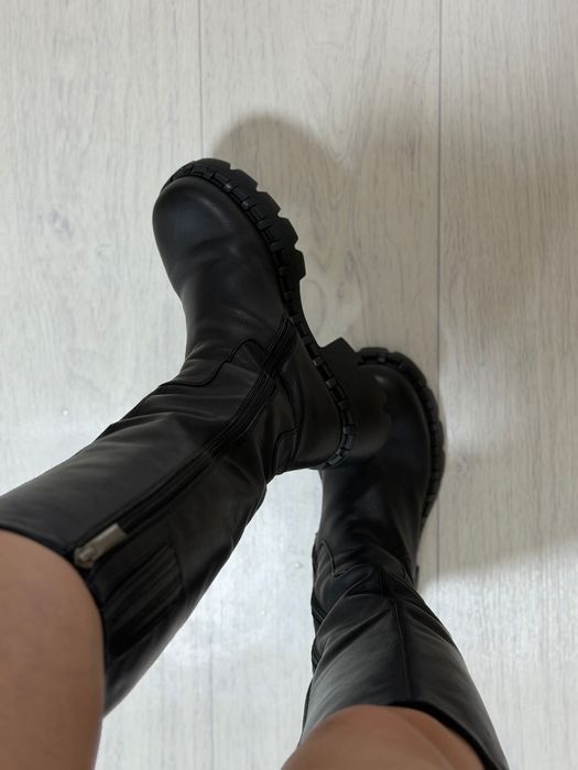 Продам женскую обувь