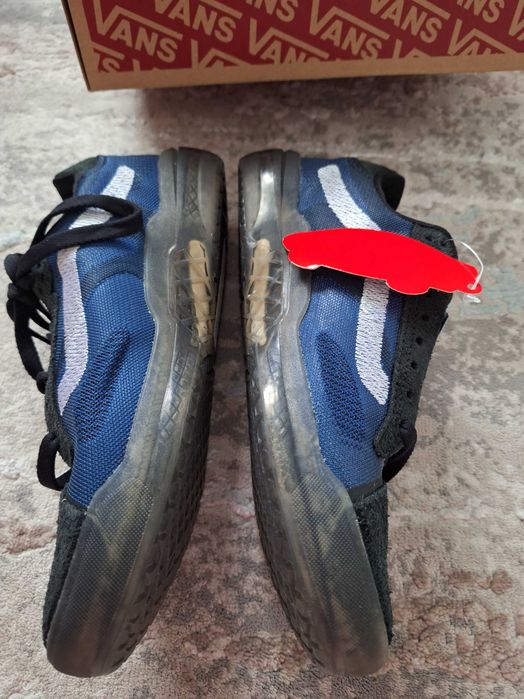 Vans adidasi Noi 36.5 unisex