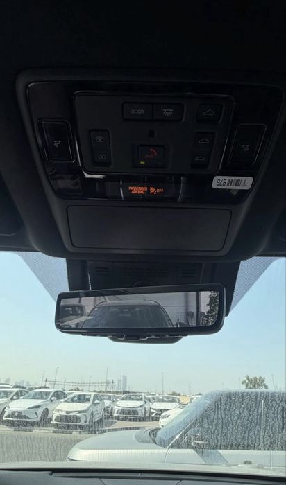 Lexus LX570 2026 — 8