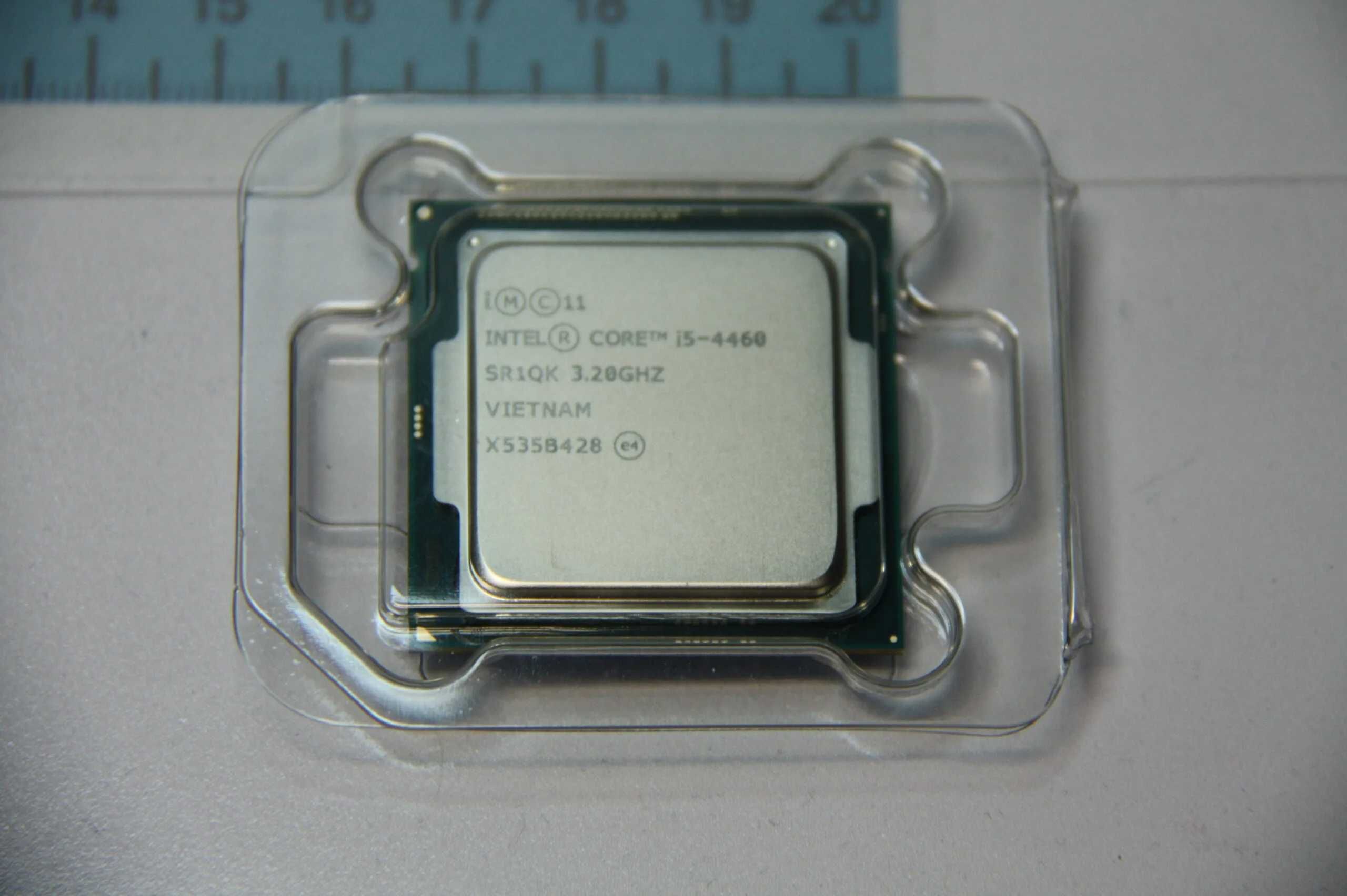 Продам материнскую плату , озу 4 гб , и процессов intel core i5 4460: 10  000 тг. - Комплектующие и аксессуары Аксу на Olx