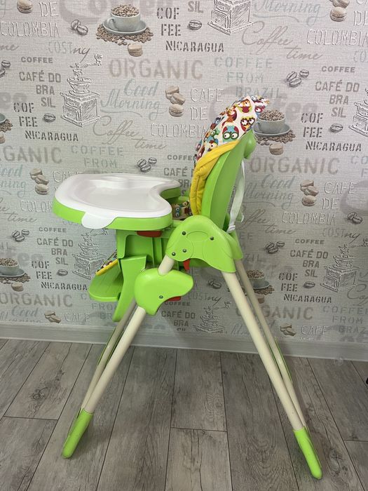 Детский стульчик для кормления