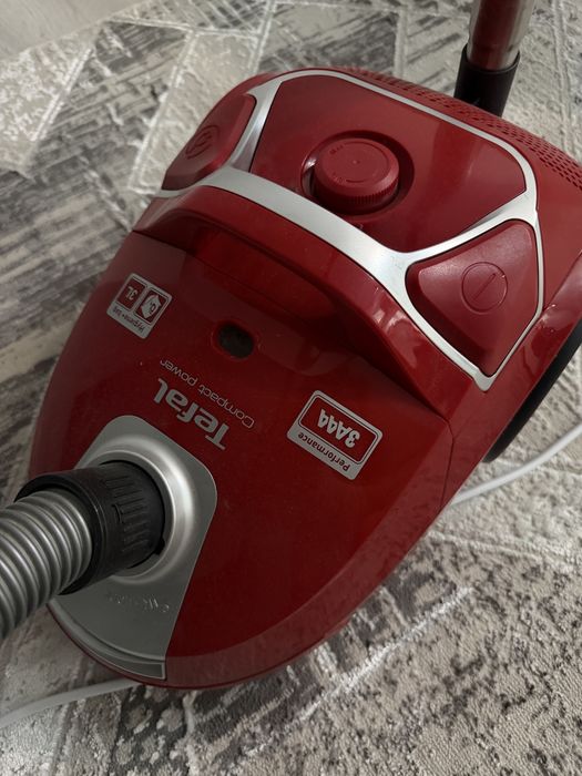 Продается пылесос Tefal Compact Power 3ААА