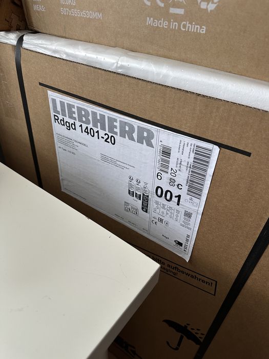 Frigider Liebherr Rdgd 1401-20 Pure, Dark grey, NOU si SIGILAT, compact sub masa, gri inchis, combina frigorifica Liebherr 85 cm