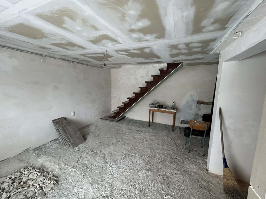 Продава се Къща в с. Гороцвет, Област Разград - 46 кв.м за 1303 €/кв.м - Снимка #2