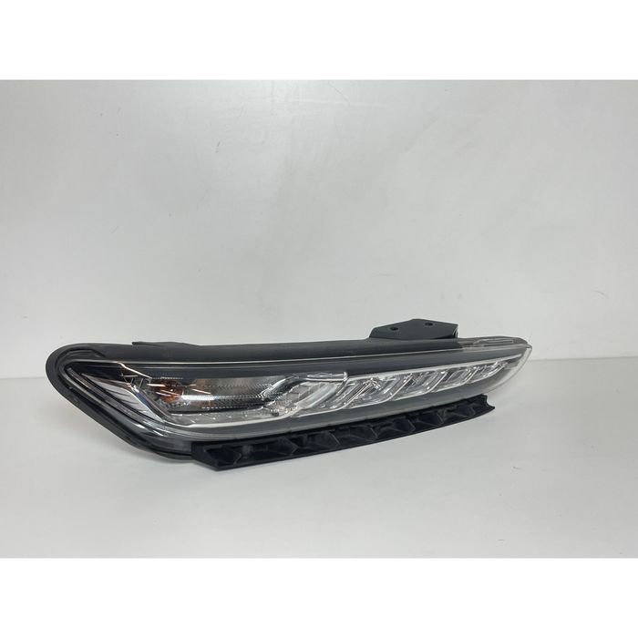 Десен фар за hyundai kona i - 92208j9000