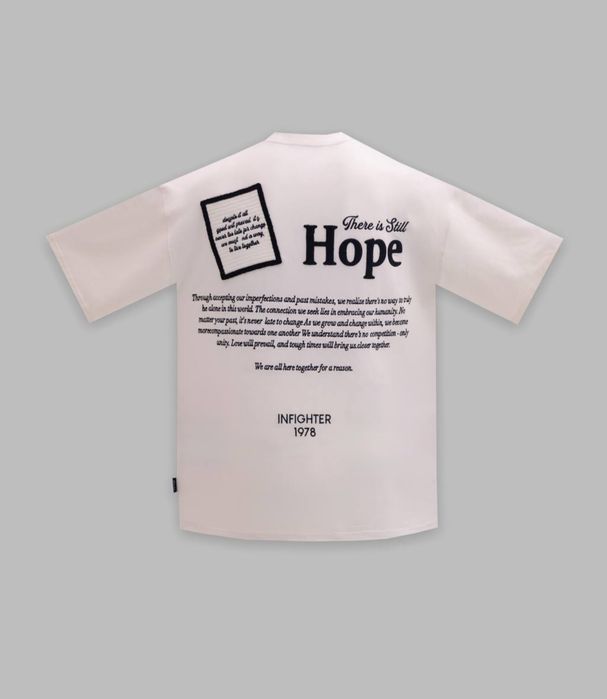 Страхотни тениски , овърсайз,  унисекс 
INFINGTER 
Най-висок клас материя и
изработка
Размери  S M L XL 2XL 
Всеки един артикул разполага с QRкод за
п