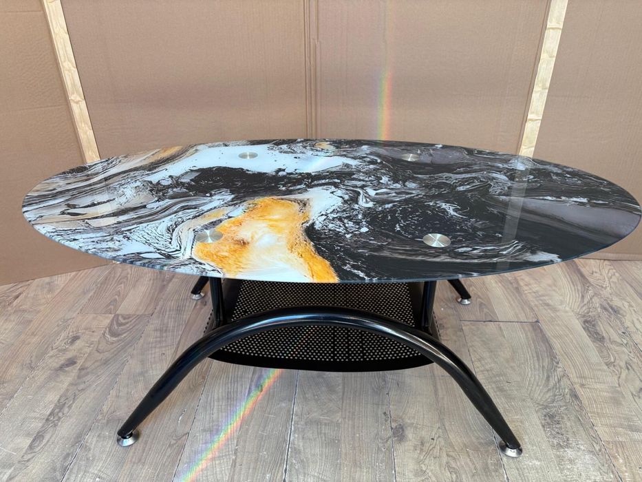 Холна маса Нова