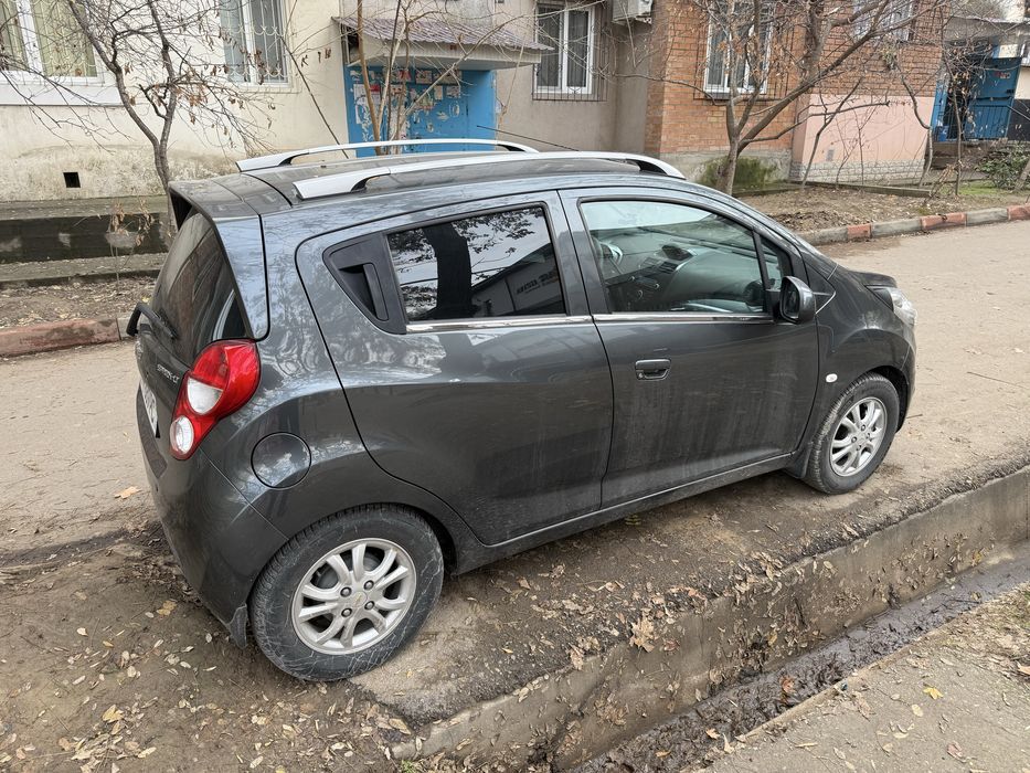 Продаётся Chevrolet Spark AT (автомат)