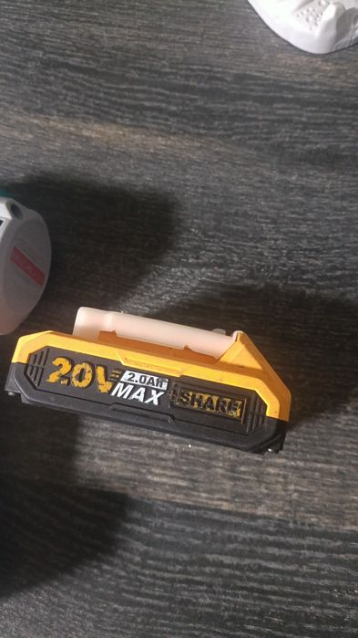 Продам Шуруповерт TOTAL