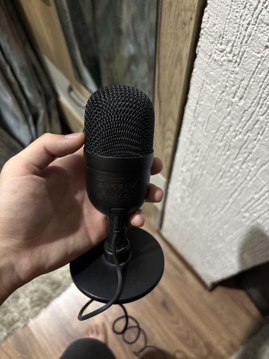 Микрофон razer маленький