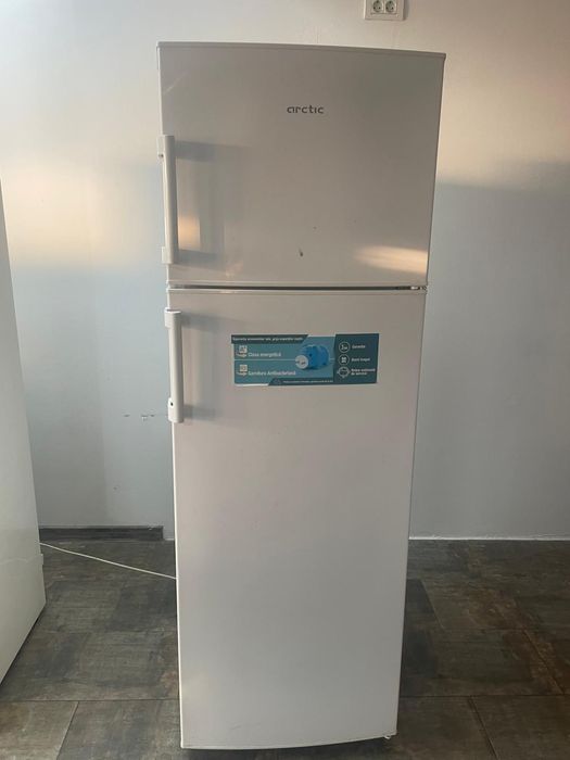 Frigider Arctic  de vanzare