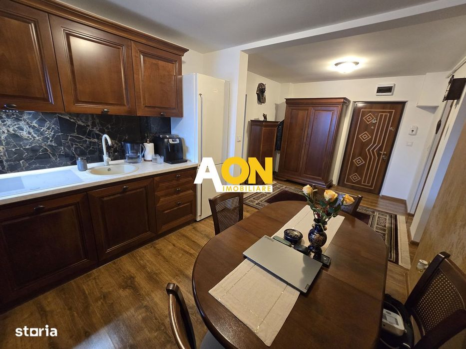 Apartament 2 Camere M-uri, Vedere spre Catedrala, Complet Renovat