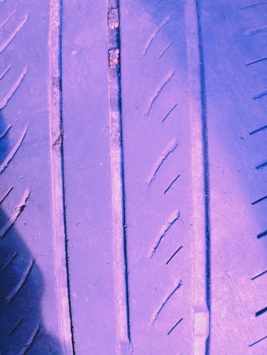 Срочна продам шины летни