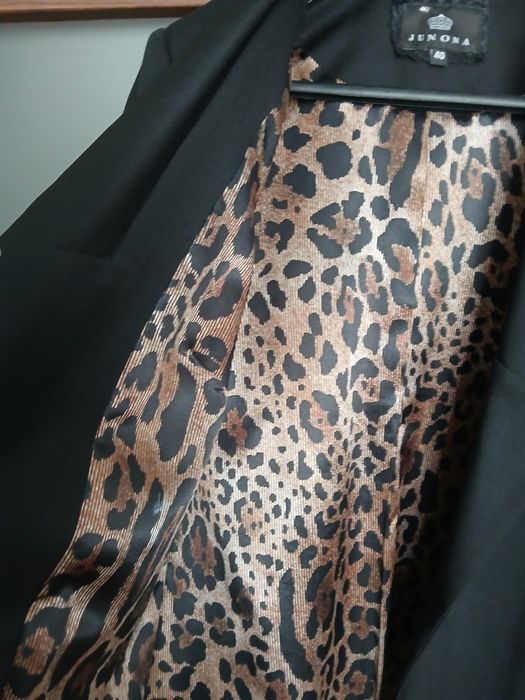 Сако дамско, черно"Юнона"