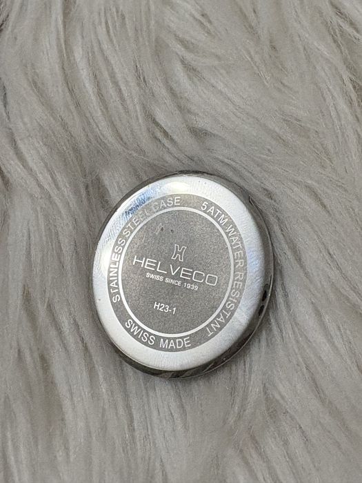 Ceas elvetian Helveco