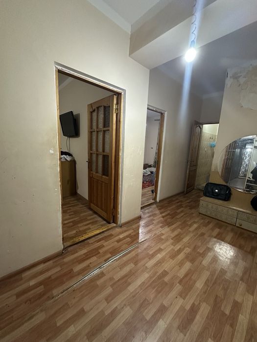 Срочно продаётся 3х ком квартира Мархабо 2 этаже ИПОТЕКУ