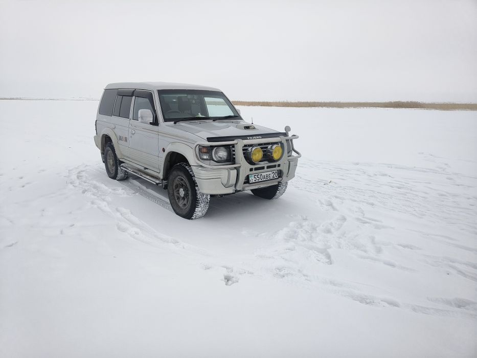 Митсубиси Паджеро 2 4м40