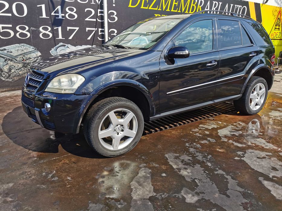 Dezmembrez mercedes ML 320D w164 AMG/bara amg/far/capota/stop/