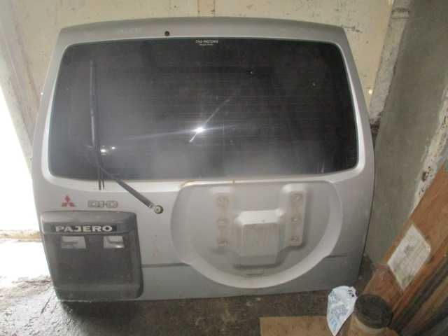 Hayon usa spate luneta complet MITSUBISHI PAJERO MK3 orriginal