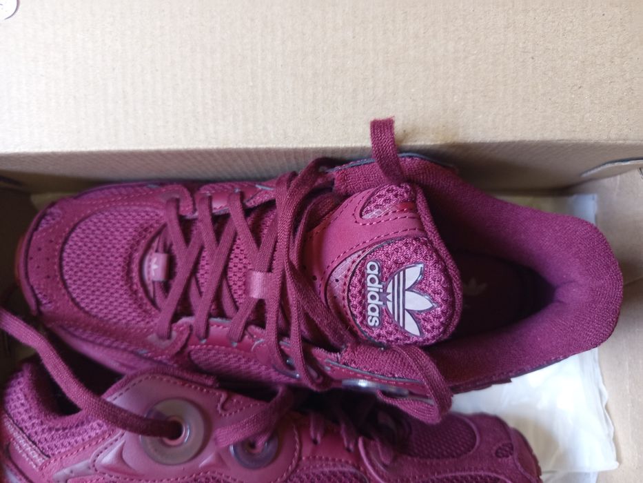 Кроссовки Adidas 37 размер
