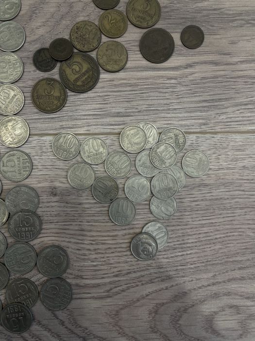 Монеты, медали, часы
