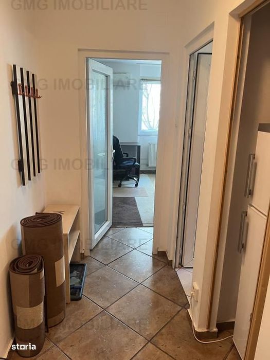 Garsoniera zona Obor